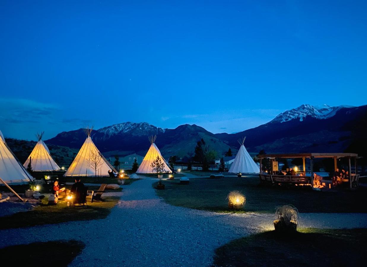 Dreamcatcher Tipi Hotel Gardiner Kültér fotó
