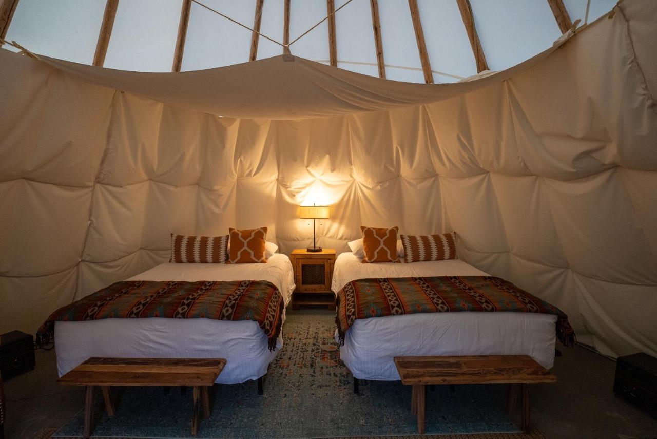 Dreamcatcher Tipi Hotel Gardiner Kültér fotó