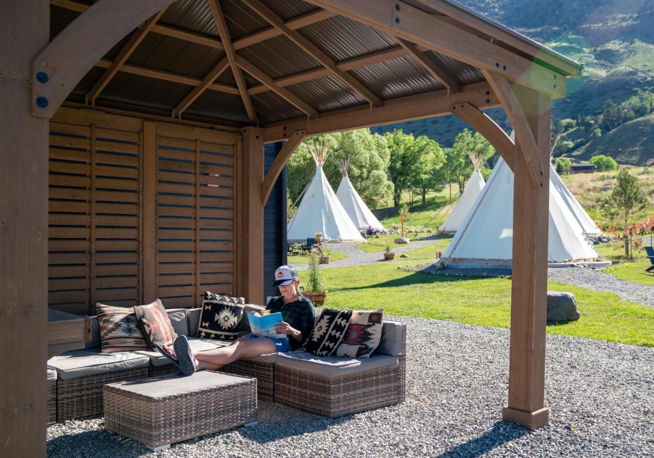 Dreamcatcher Tipi Hotel Gardiner Kültér fotó