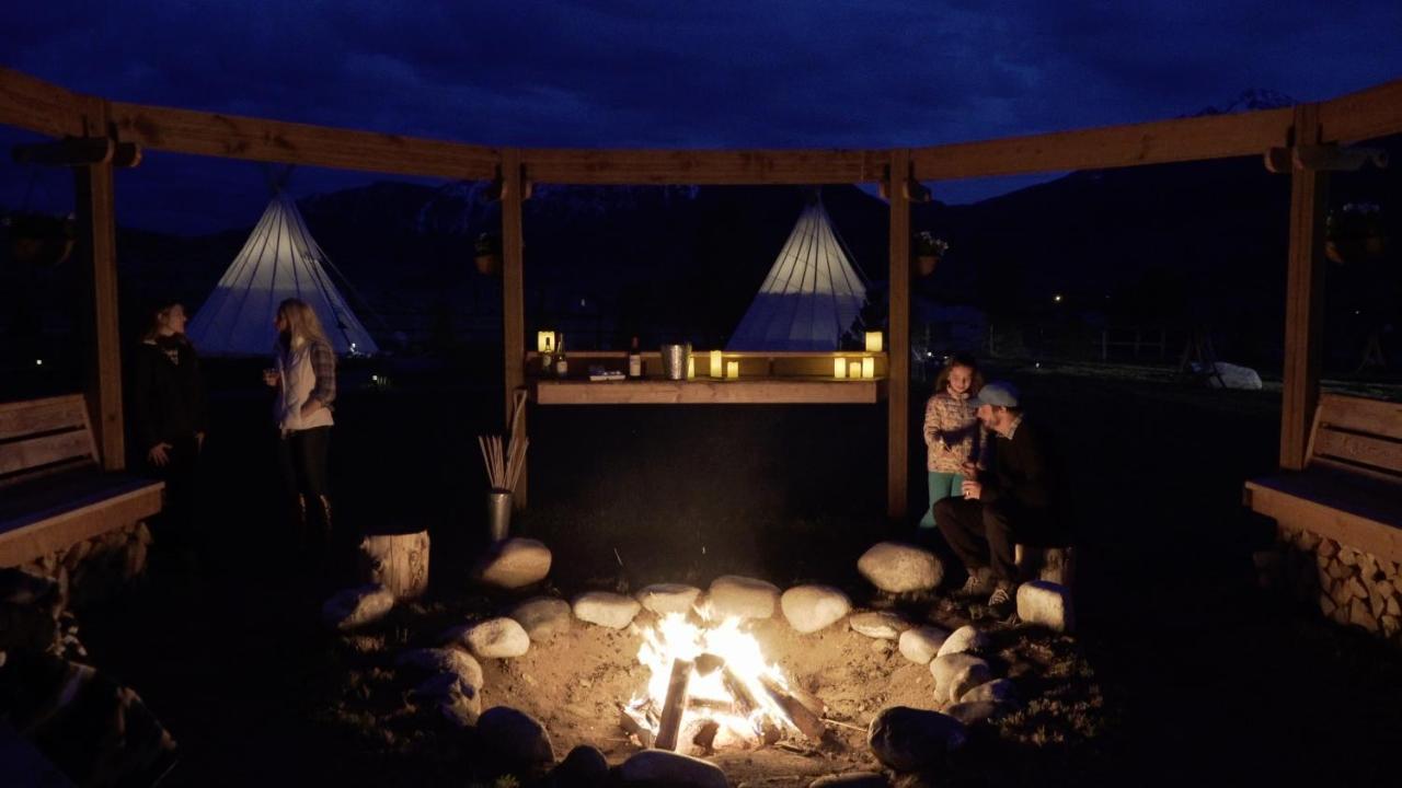 Dreamcatcher Tipi Hotel Gardiner Kültér fotó