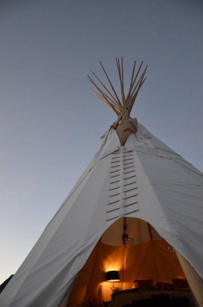 Dreamcatcher Tipi Hotel Gardiner Kültér fotó